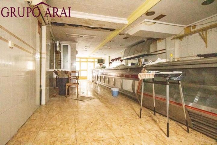 Local comercial en venta en Alicante, Campoamor photo 0