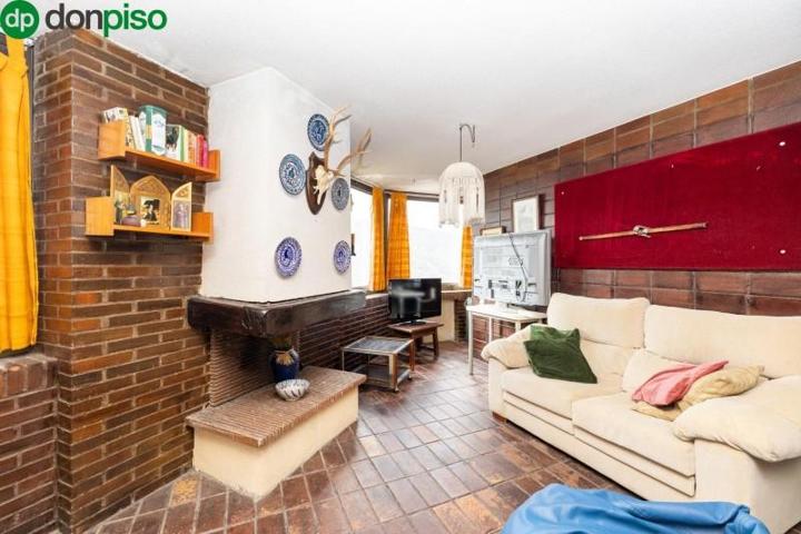 Apartamento en venta en Monachil, Sierra Nevada Granada photo 0