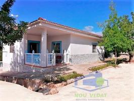 Casa en venta en Llombai, La Ponderosa photo 0