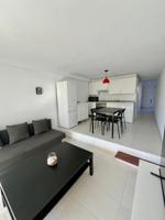 Apartamento en venta en San Bartolomé de Tirajana, Playa del Inglés photo 0