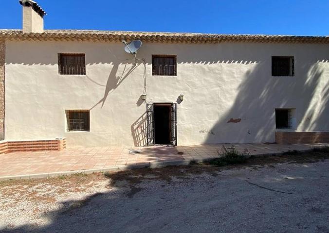 Casa con terreno en venta en Salinas photo 0