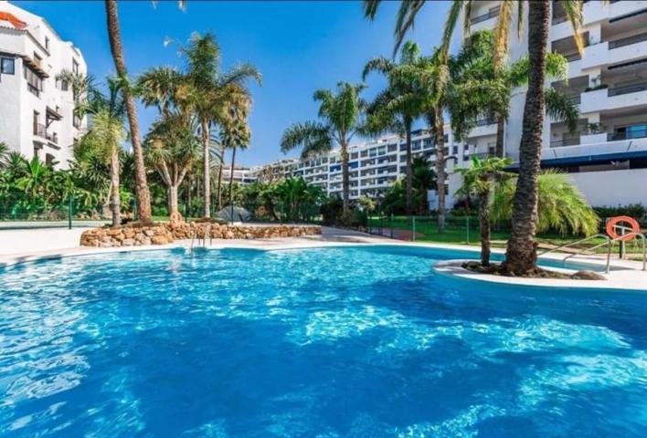Apartamento en venta en Marbella, Marbella - Puerto Banus - Terrazas de Banus photo 0