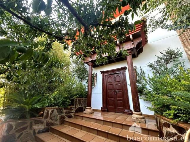 Adosada en venta en Linares, Milano, 23700 photo 0