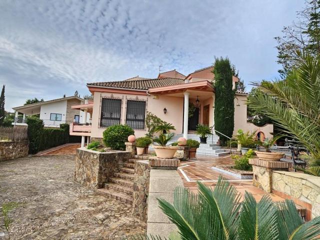 Chalet en venta en Córdoba, Brillante photo 0