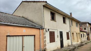 Casa en venta en Barruelo de Santullán, Palencia photo 0