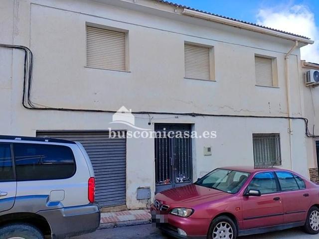 Adosada en venta en Mancha Real, Calle Tosquilla, 116, 23100 photo 0