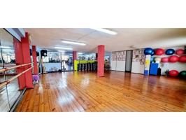 Local comercial en venta en Sant Antoni de Portmany photo 0