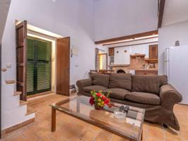 Casa con terreno en venta en Manacor photo 0