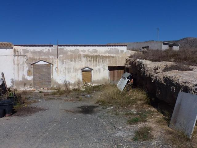 Casa con terreno en venta en Hondon de los Frailes photo 0