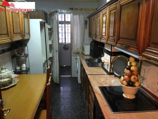 Piso en venta en Linares, Calle Tetuán, 23700 photo 0