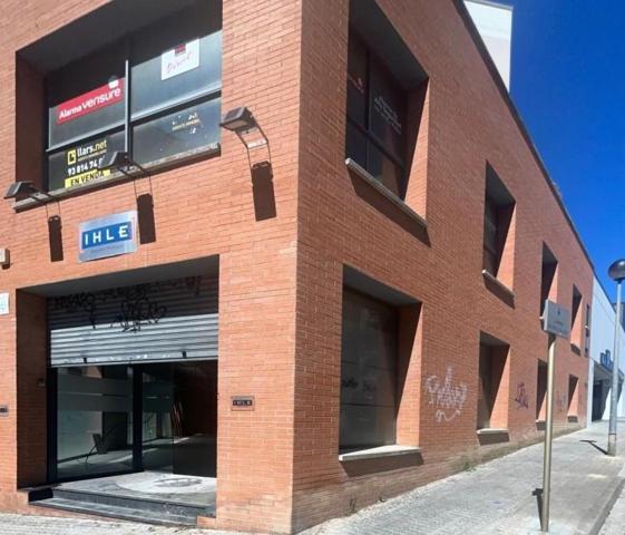 Local comercial en venta en Vilanova i la Geltrú, Aiguacuit photo 0