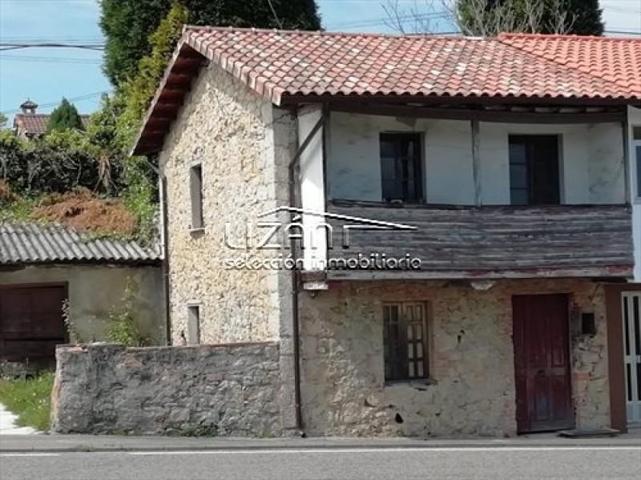 Casa en venta en Oviedo, Oviedo photo 0