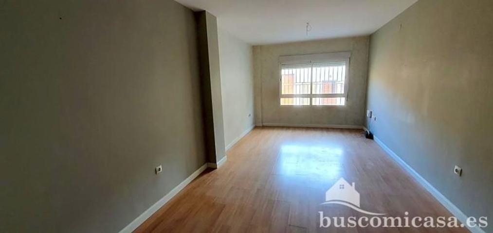 Piso en venta en Úbeda, Calle Navas de Tolosa, 23400 photo 0