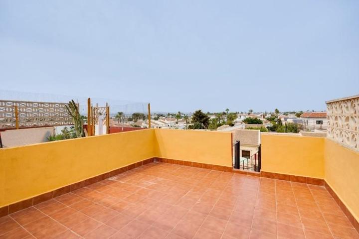 Bungalow en venta en Torrevieja, El chaparral photo 0