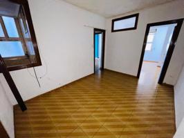 Apartamento en venta en Alicante, Altozano photo 0