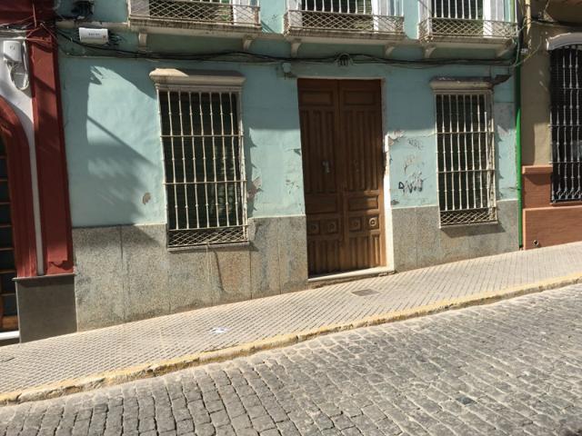 Casa en venta en Puente Genil, Barrio Bajo photo 0