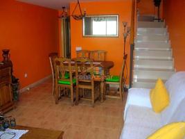 Chalet en venta en Costur photo 0