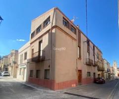 Casa en venta en Godall, Centro photo 0