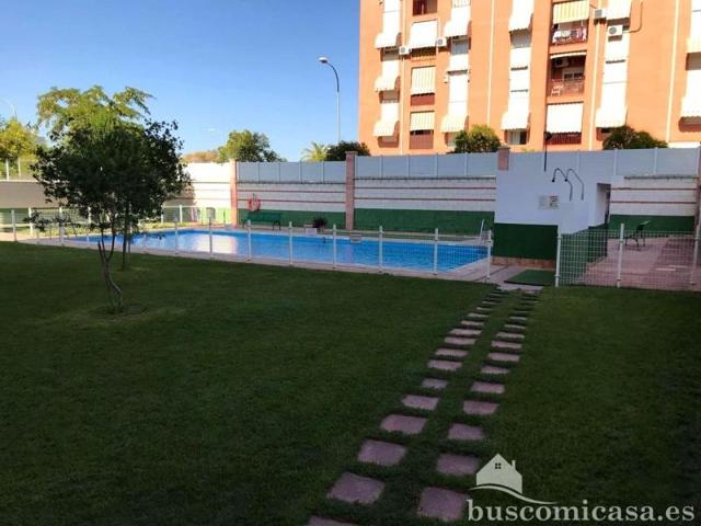 Piso en venta en Linares, Avenida Primero de Mayo, 23700 photo 0