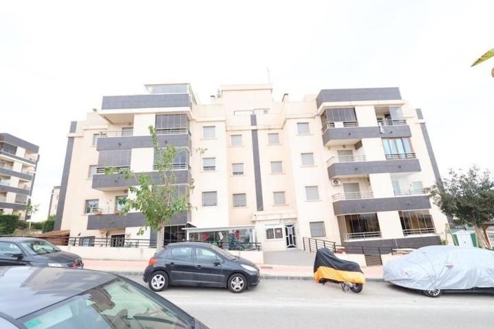 Apartamento en venta en San Miguel de Salinas, Pueblo 9 photo 0