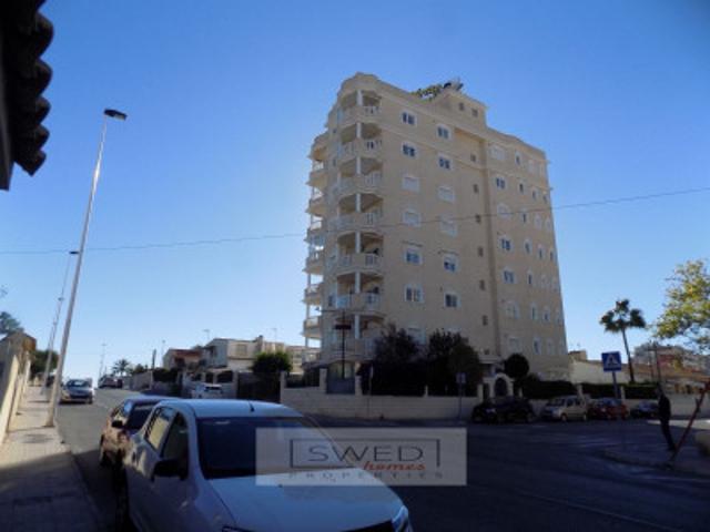 Apartamento en venta en Torrevieja, Nueva Torrevieja photo 0