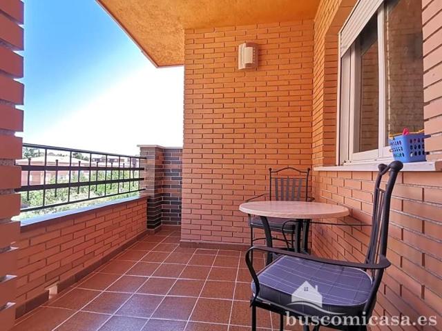 Piso en venta en Linares, Calle Raphael, 23700 photo 0