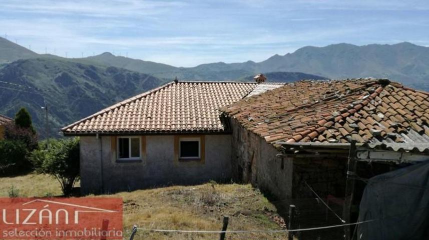 Casa en venta en Tineo, Tineo photo 0