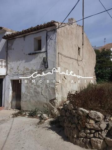 Casa con terreno en venta en Altea, 1a linea photo 0