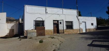 Casa con terreno en venta en Hondon de las Nieves photo 0