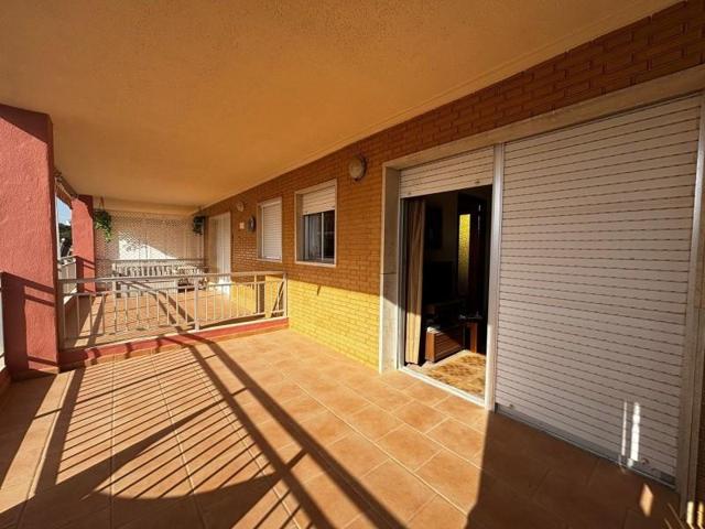 Apartamento en venta en Guardamar del Segura photo 0