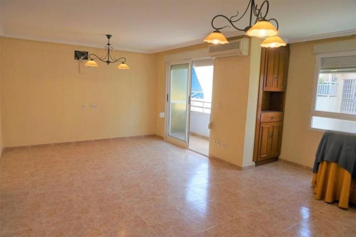 Apartamento en venta en Torrevieja, Centro photo 0