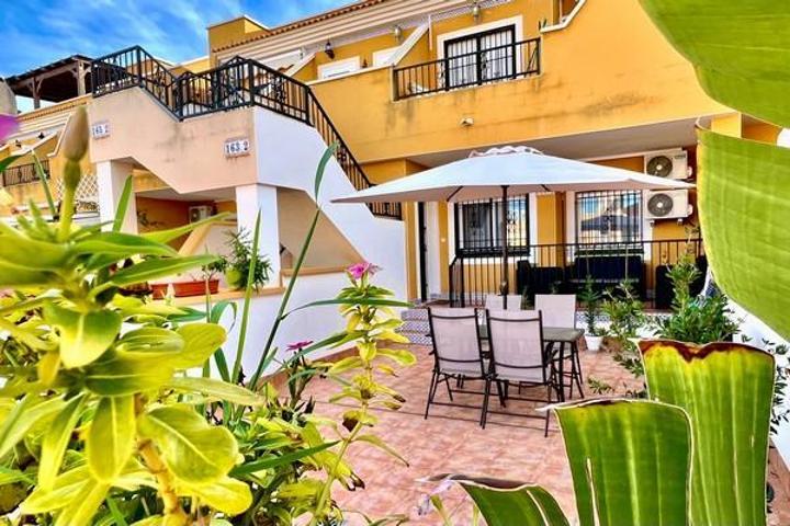 Chalet en venta en Arenales del sol, Bahia, 03195 photo 0