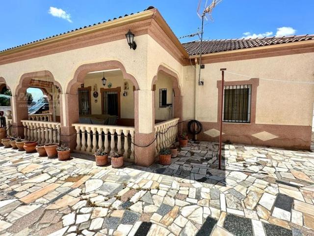 Casa con terreno en venta en Córdoba, Aeropuerto photo 0