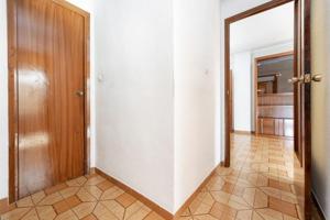 Piso en venta en Granada, Vergeles photo 0