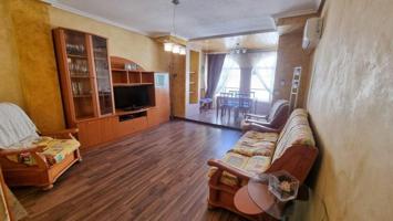 Apartamento en venta en Torrevieja photo 0