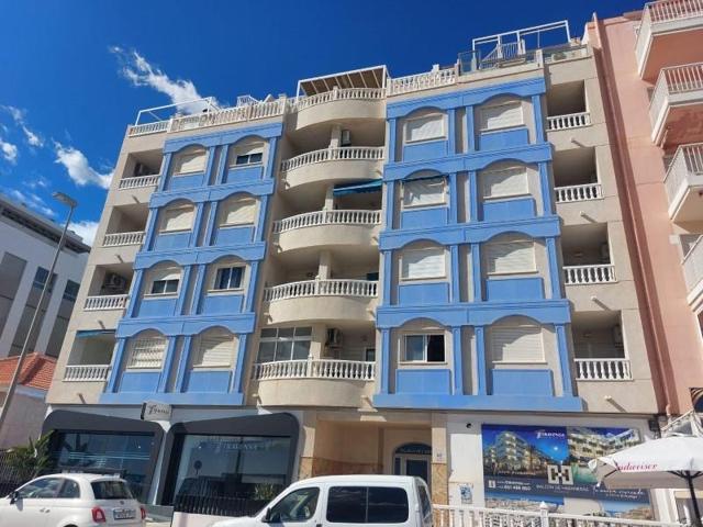 Planta baja en venta en Torrevieja, Playa de los locos photo 0