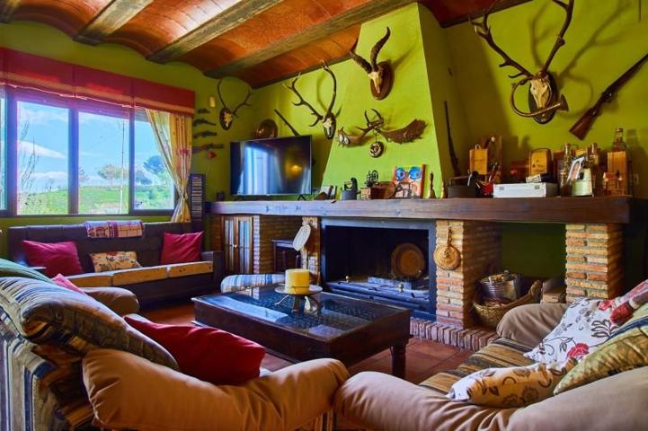 Casa en venta en Baños de la Encina, El centenillo photo 0