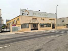 Local comercial en venta en Salinas photo 0