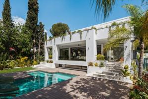 Chalet en venta en Marbella, Marbella Golden Mile - La Carolina photo 0