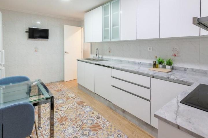 Apartamento en venta en Torrevieja photo 0