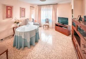 Piso en venta en Córdoba, Av. Barcelona - Viñuela - Rescatado photo 0