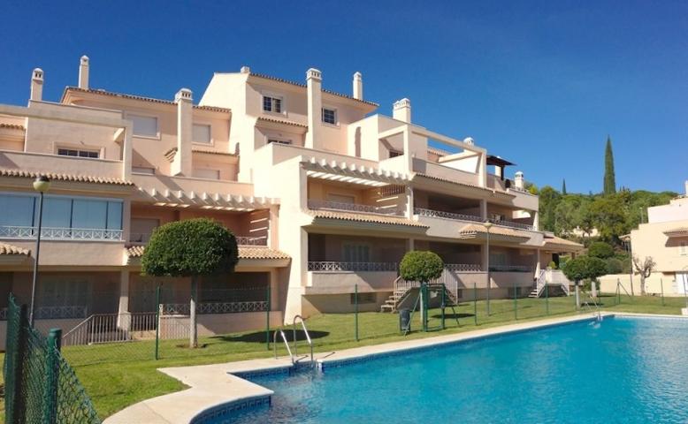 Apartamento en venta en Marbella photo 0