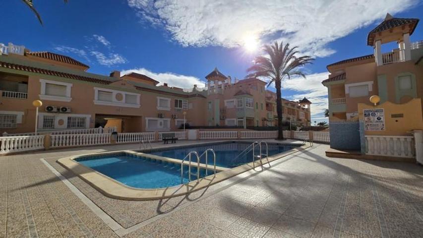 Duplex en venta en La Manga del Mar Menor, PL POLIGONO K-1-A, 3, 30380 photo 0