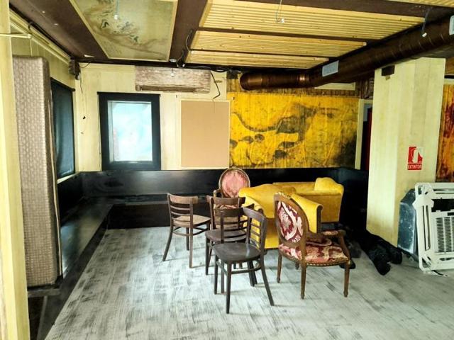 Edificio en venta en Roda de Barà, CENTRO PUEBLO photo 0