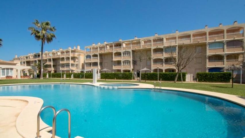 Apartamento en venta en Denia, LM KM 4 AL 6, 1ª LINEA photo 0