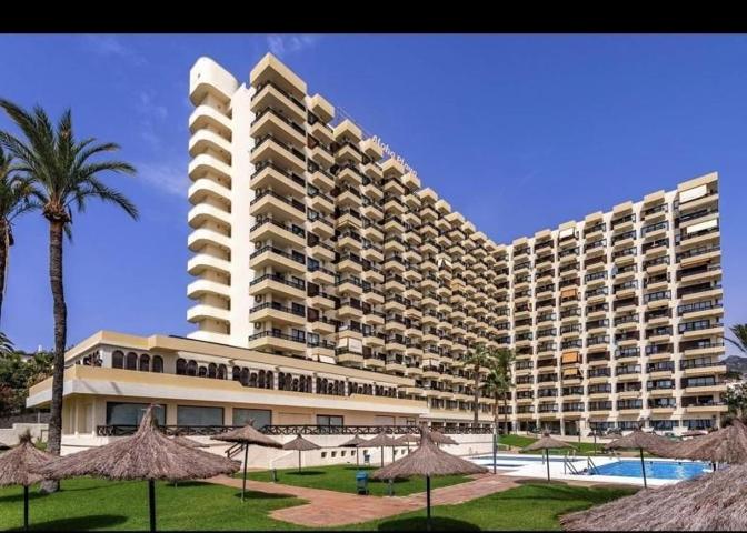 Duplex en venta en Benalmádena, Avda. De las Palmeras photo 0