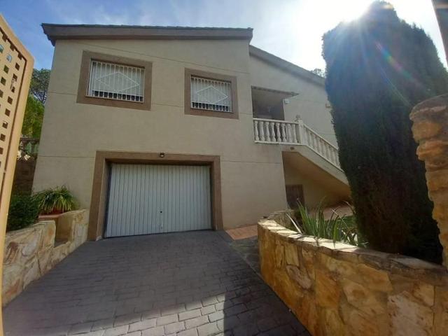 Chalet en venta en Godelleta, Calicanto photo 0