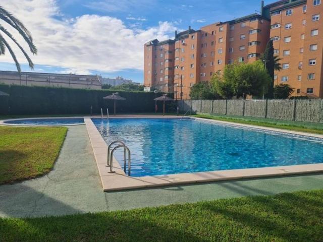 Apartamento en venta en Alicante photo 0