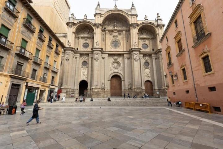 Aticos en venta en Granada, Centro photo 0