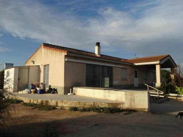 Casa con terreno en venta en Amposta, Rústica photo 0